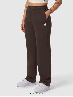 ASRV W034. SORONA® TERRY STRAIGHT LEG SWEATS SWEATPANTS - DARK EARTH